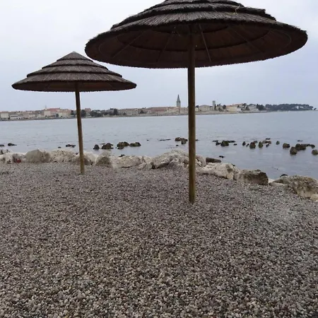 Kampac Sa 3 Spavace Sobe Apartament *